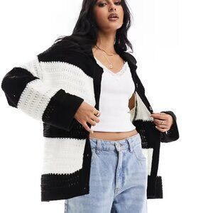 ASOS DESIGN Knit Oversized Sweater in Black/White stripe/NWT/S
